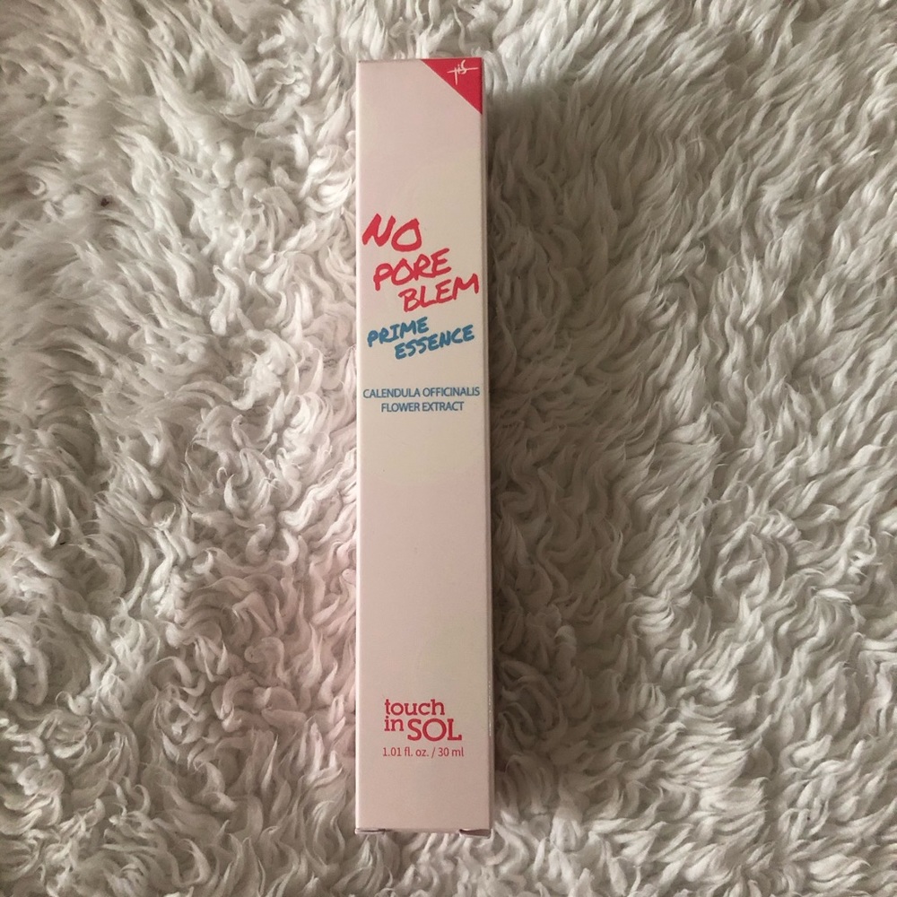NWT No Pore Problem Prime Essence